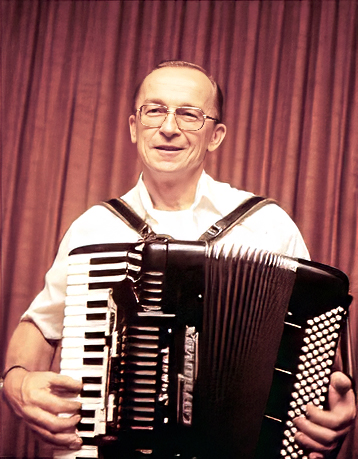 WALTER JANCURA